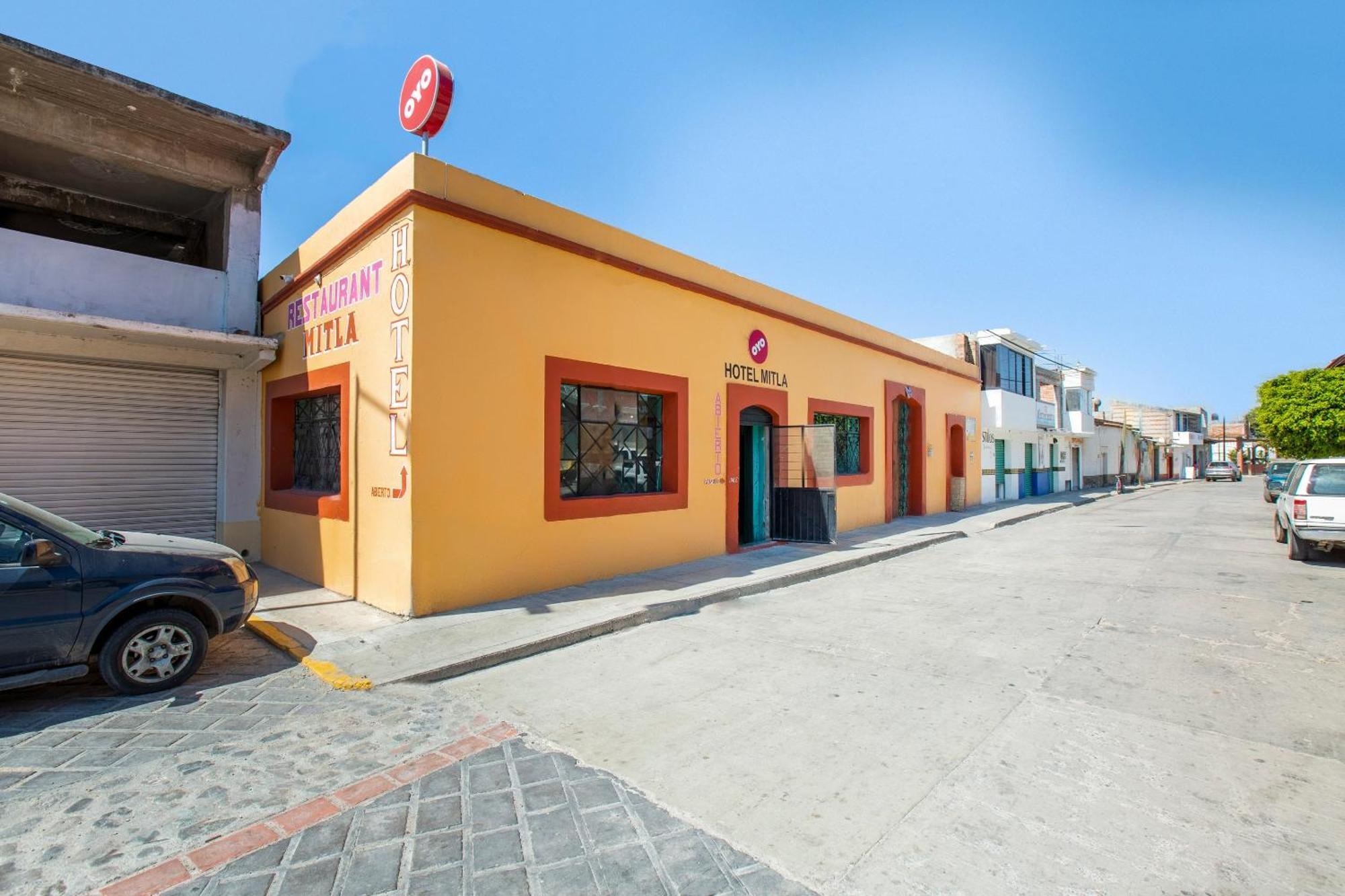 Oyo Hotel Y Restaurante Mitla, Oaxaca San Pablo Villa de Mitla Ngoại thất bức ảnh