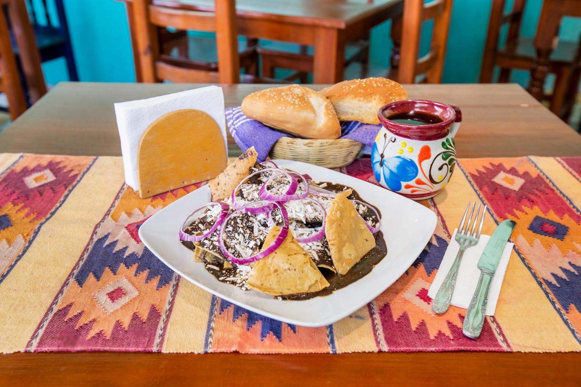 Oyo Hotel Y Restaurante Mitla, Oaxaca San Pablo Villa de Mitla Ngoại thất bức ảnh